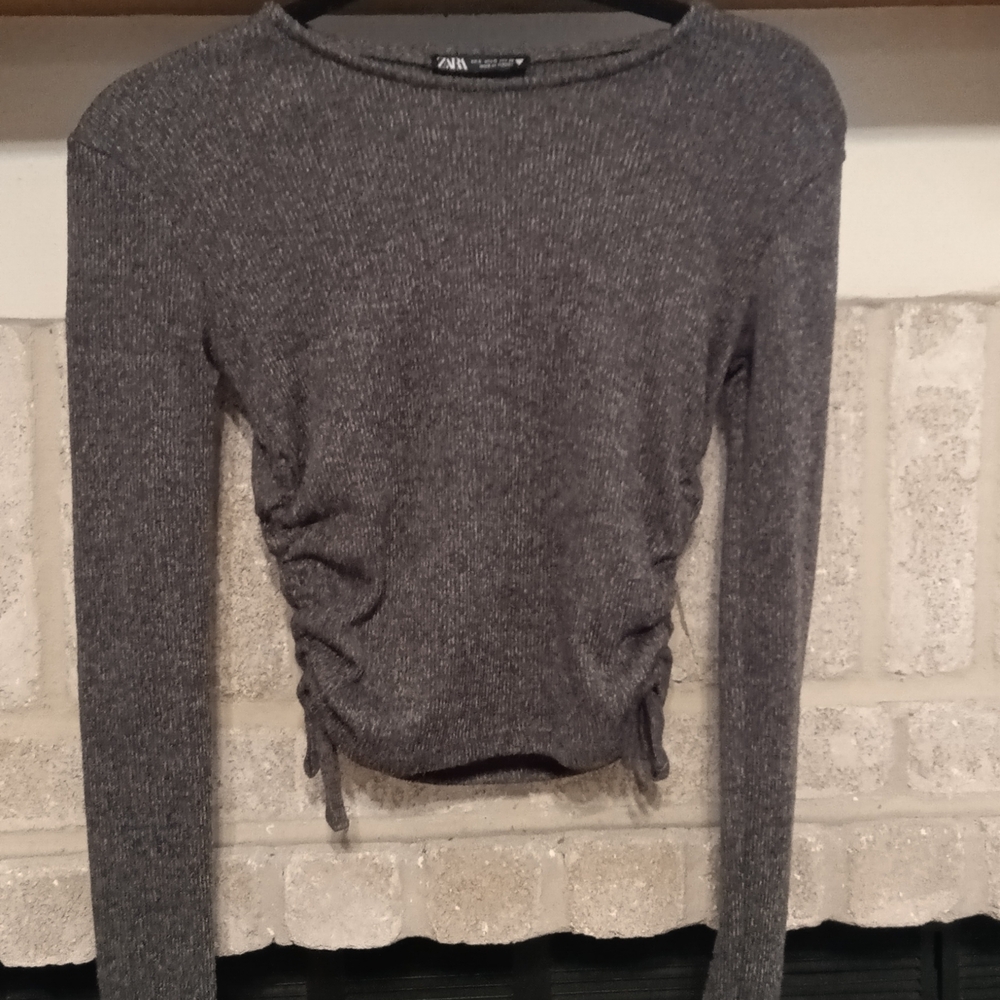 Zara Gray Ruched Long Sleeve Top
